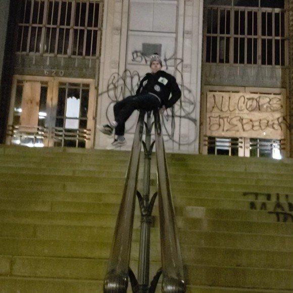 Meet your Posher, Matthew farness - Picture 1 of 1